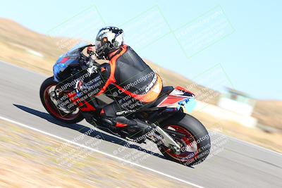 media/Oct-15-2023-TrackXperience (Sun) [[85198ff50b]]/Group 2/session 4 turn 3/